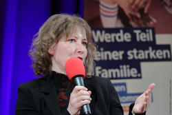 Prof. Dr. Kristin in der Podiumsdiskussion